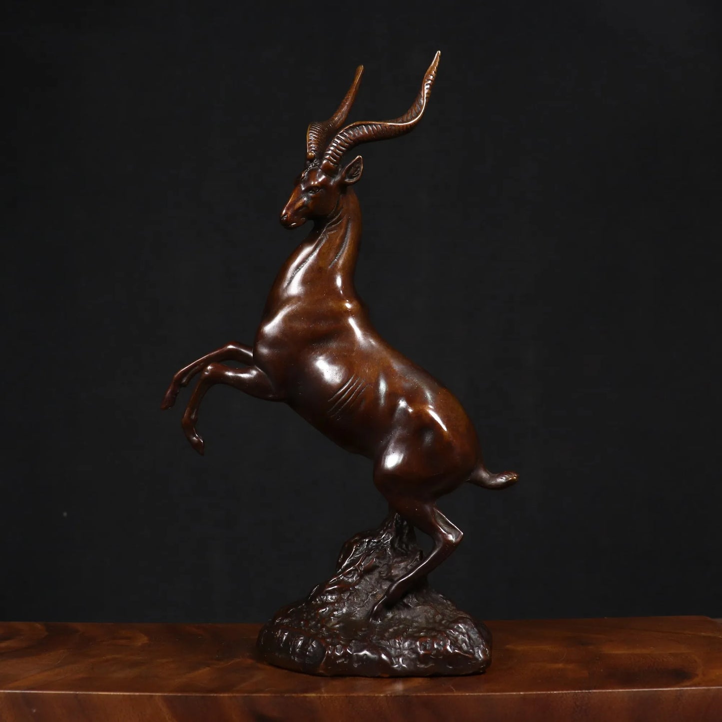 Statue d'Antilope - Décoration en Cuivre Pur